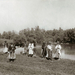 Szénagyűjtő sokácok Frigyes főherceg dályoki birtokán 1903 körül