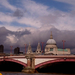 London Bridge és "a" Szent Pál