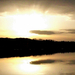Naplemente tükörképben a Mezősályi tón, Erdély