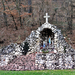 Lourdes-i barlang oltár