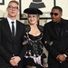 20150208-pictures-madonna-grammy-awards-red-carpet-149