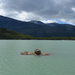 Serrano-gleccser érdekes szikla a tóban
