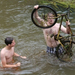 Big Jump 12-fiets in Kleine Nete.JPG.h380.568