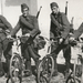 kerékpáros katonák